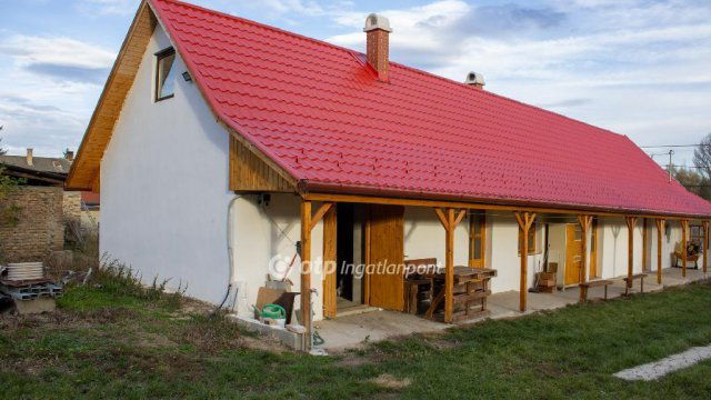 Eladó családi ház, Magyarkeszin 39 M Ft, 3+1 szobás