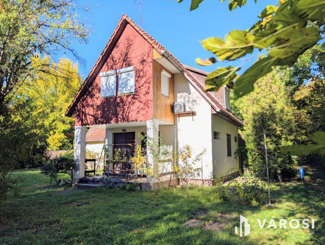 Eladó nyaraló, Dobozon 34.9 M Ft, 5 szobás / költözzbe.hu