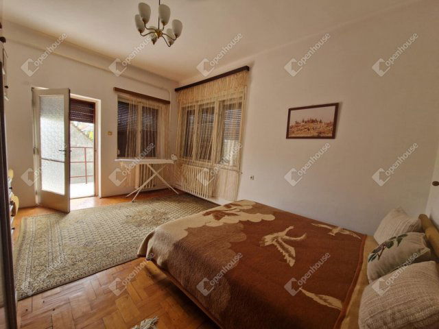 Eladó családi ház, Ácsteszéren 59 M Ft, 5 szobás