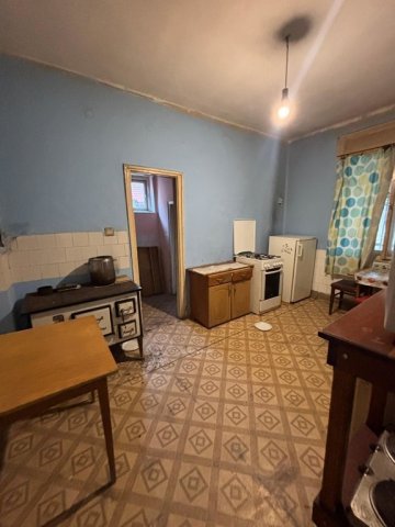 Eladó családi ház, Bakócán 15 M Ft, 3 szobás