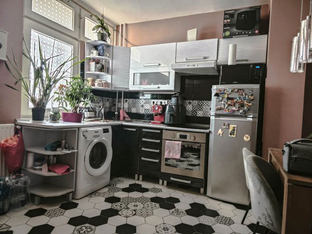 Eladó panellakás, Tatabányán 38.75 M Ft, 2 szobás