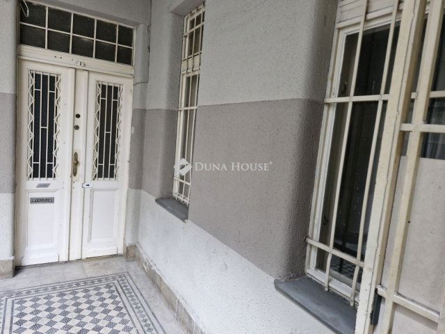 Eladó téglalakás, Budapesten, VII. kerületben 114 M Ft, 3 szobás