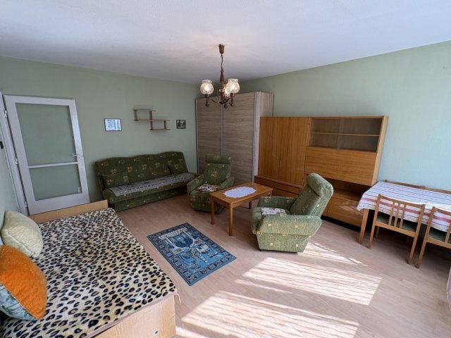 Kiadó panellakás, albérlet, Kaposváron 130 E Ft / hó, 2 szobás
