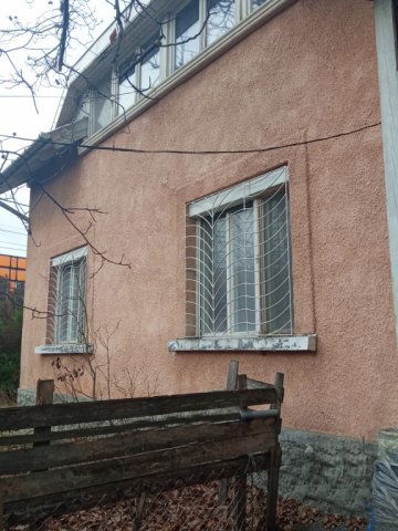 Eladó családi ház, Budapesten, XVI. kerületben 64.9 M Ft