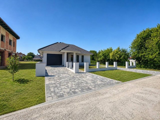 Eladó családi ház, Balatonszentgyörgyön 134.9 M Ft, 3 szobás