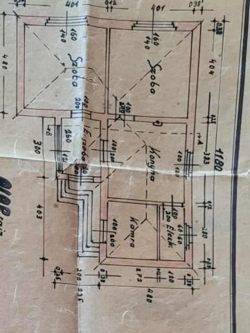 Eladó családi ház, Kadarkúton 23.9 M Ft, 2 szobás