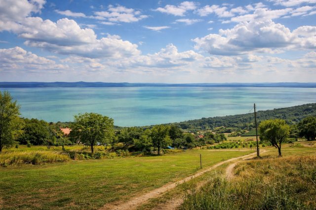 Eladó nyaraló, Balatonakaliban 34.99 M Ft, 2+1 szobás