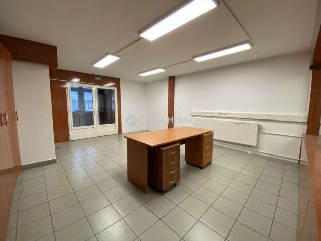 Eladó ipari ingatlan, Sopronban 475 M Ft / költözzbe.hu