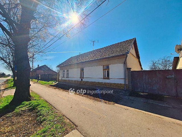 Eladó családi ház, Gerendáson 4.5 M Ft, 2+1 szobás