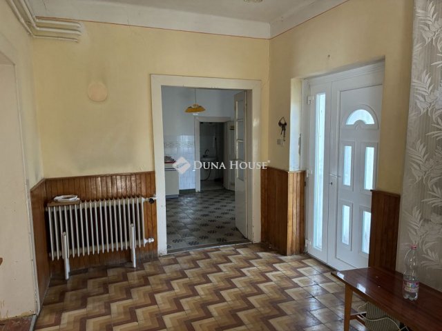 Eladó családi ház, Barbacson 23.99 M Ft, 3 szobás