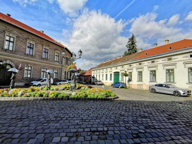 Eladó téglalakás, Budapesten, III. kerületben 99 M Ft, 3 szobás
