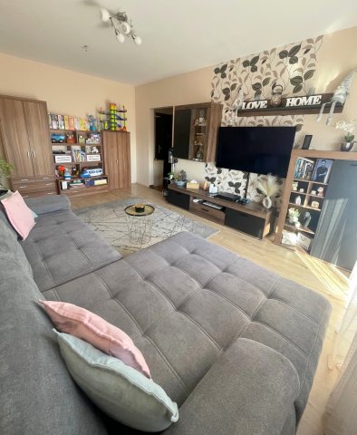 Eladó panellakás, Nyíregyházán 49.49 M Ft, 3 szobás