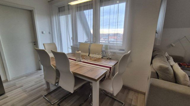 Eladó téglalakás, Taksonyon 75.9 M Ft, 3 szobás