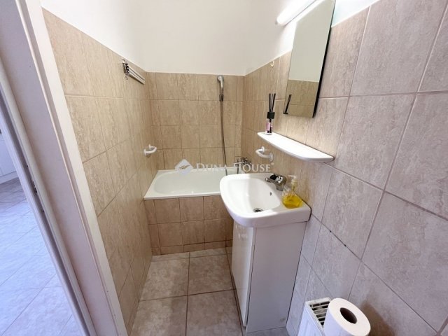 Eladó téglalakás, Budapesten, XX. kerületben 35.99 M Ft