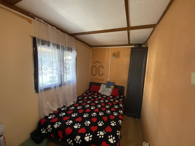 Eladó családi ház, Csörögön 93.5 M Ft, 4 szobás