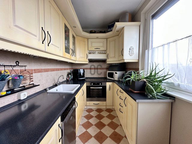 Eladó panellakás, Budapesten, XXI. kerületben, Rakéta utcában