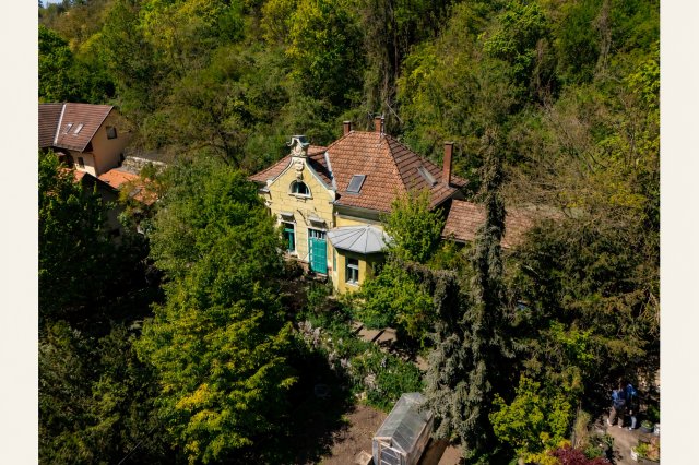 Eladó családi ház, Csobánkán 128 M Ft, 5 szobás