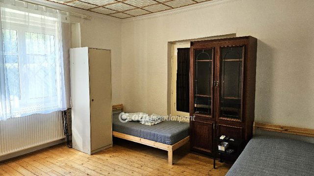 Eladó családi ház, Adonyban 36.9 M Ft, 2+1 szobás