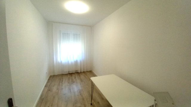Eladó családi ház, Debrecenben 95 M Ft, 3 szobás