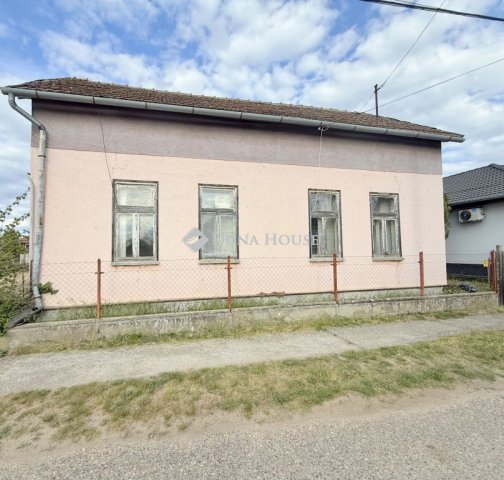 Eladó családi ház, Kemecsén 16 M Ft, 3 szobás