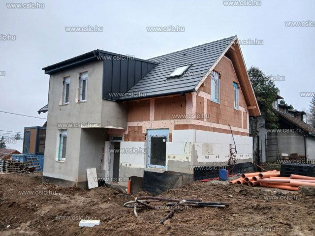 Eladó ikerház, Pilisborosjenőn 210 M Ft, 4+1 szobás