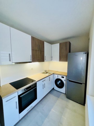 Kiadó panellakás, albérlet, Székesfehérvárott, Budai úton