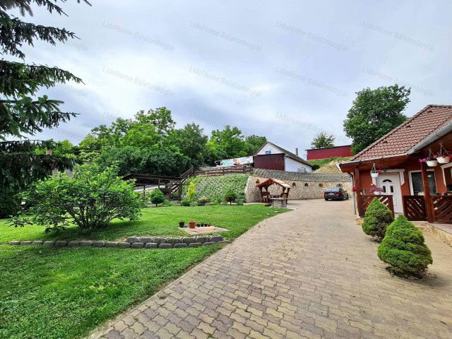 Eladó családi ház, Andorcson 160 M Ft, 3 szobás