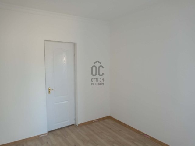 Eladó családi ház, Tápiószecsőn 25.9 M Ft, 2 szobás