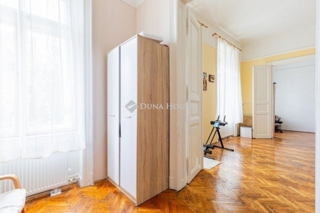 Eladó téglalakás, Budapesten, XIII. kerületben 115 M Ft