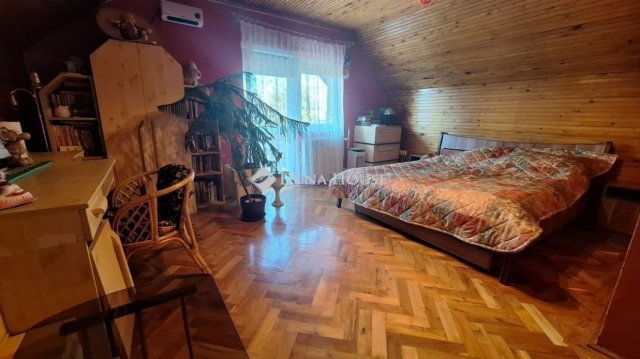 Eladó családi ház, Székesfehérvárott 131 M Ft, 6 szobás