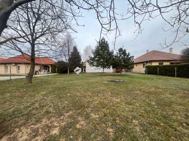 Eladó családi ház, Nagykozáron 99 M Ft, 4 szobás