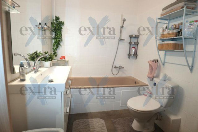 Eladó téglalakás, Szegeden 74.9 M Ft, 2+1 szobás