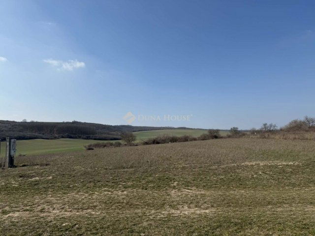 Eladó telek, Sóskúton 32 M Ft / költözzbe.hu