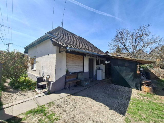 Eladó családi ház, Diósjenőn 16.9 M Ft, 3 szobás