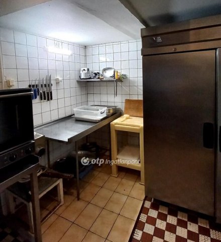 Eladó családi ház, Gyomaendrődön 22.9 M Ft, 6 szobás
