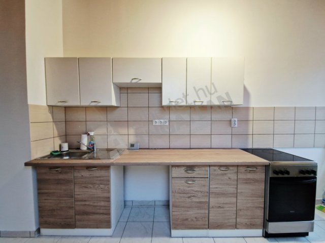 Kiadó téglalakás, albérlet, XI. kerületben, Kápolna úton