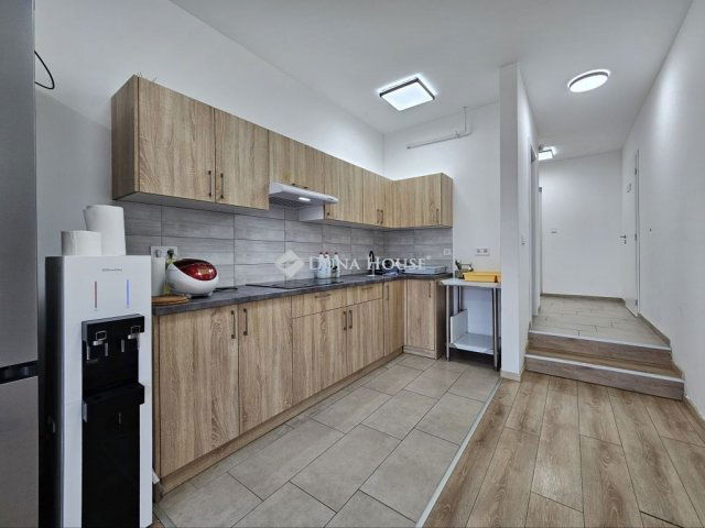 Eladó ikerház, Gödön 109.9 M Ft, 5 szobás