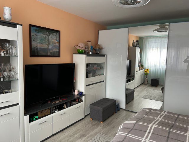 Eladó panellakás, Budapesten, XXI. kerületben 58.9 M Ft, 2 szobás