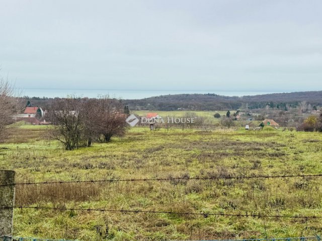 Eladó telek, Balatonalmádiban 283.919 M Ft / költözzbe.hu