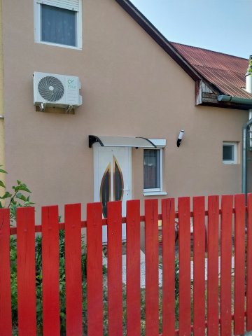 Eladó sorház, Szigethalmon 51.95 M Ft, 1+2 szobás