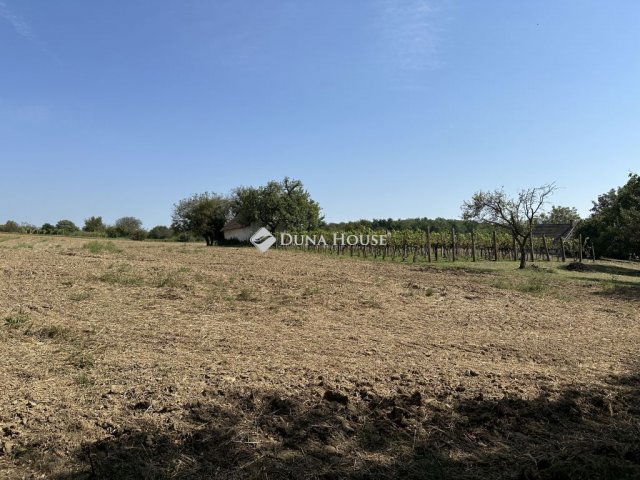 Eladó nyaraló, Somogyzsitfán 3.5 M Ft, 3 szobás