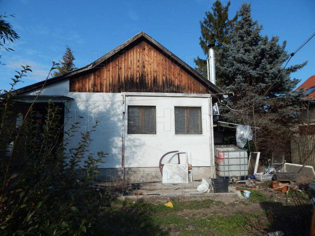 Eladó családi ház, Alsóörsön 45.9 M Ft, 5 szobás