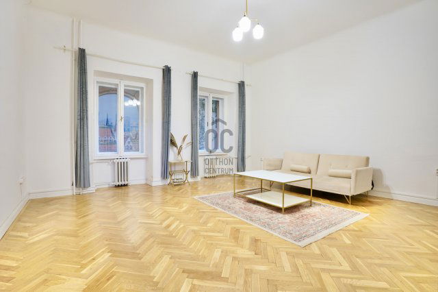 Eladó téglalakás, Budapesten, V. kerületben 104.9 M Ft, 2 szobás