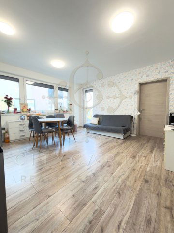 Eladó téglalakás, Siófokon 91.9 M Ft, 3 szobás