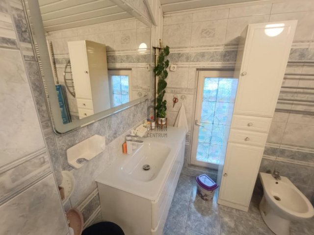 Eladó családi ház, Budapesten, XVI. kerületben 175 M Ft