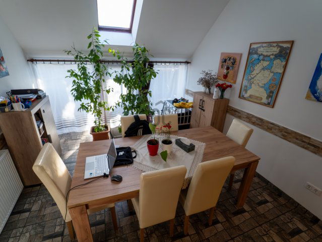 Eladó ikerház, Debrecenben 106 M Ft, 4 szobás