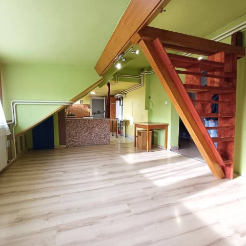 Eladó téglalakás, Salgótarjánban, Tanács úton 18.8 M Ft