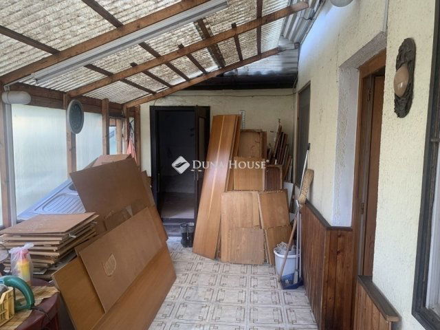 Eladó családi ház, Budapesten, XVIII. kerületben 76.9 M Ft