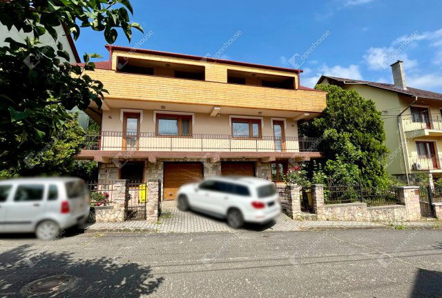 Eladó családi ház, Miskolcon 60 M Ft, 3+1 szobás