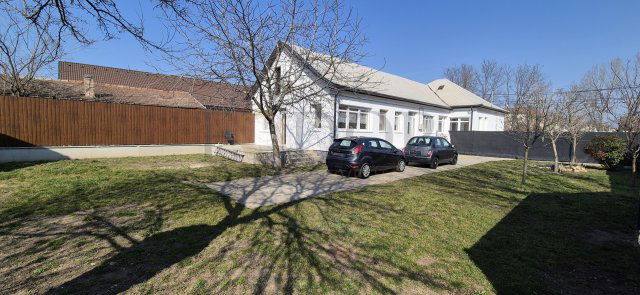 Eladó ikerház, Vecsésen 79 M Ft, 2 szobás / költözzbe.hu